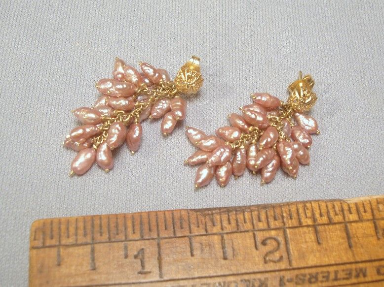 14k & Pink/Mauve Freshwater Pearl Dangle Earrings... Lovely!! 14k & Pink/Mauve Freshwater Pearl Dangle Earrings... Lovely!!