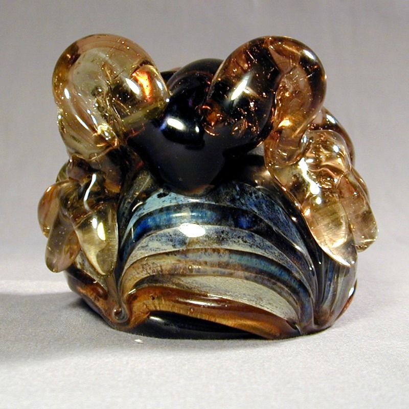 Vintage Studio Art Glass Bug-Eyed Frog Paperweight Vintage Studio Art Glass Bug-Eyed Frog Paperweight