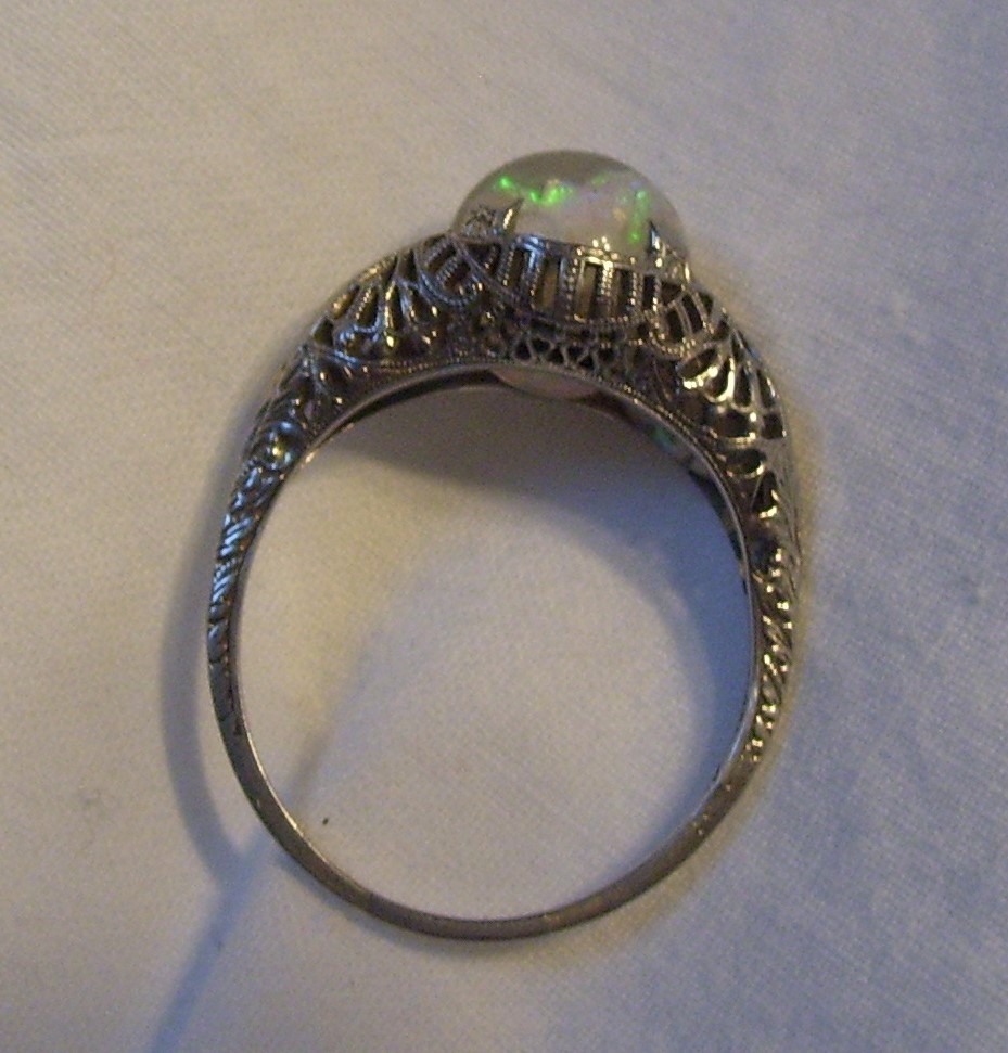 Horace Welch Floating opal ring 18Kt gold filigree band Horace Welch Floating opal ring 18Kt gold filigree band
