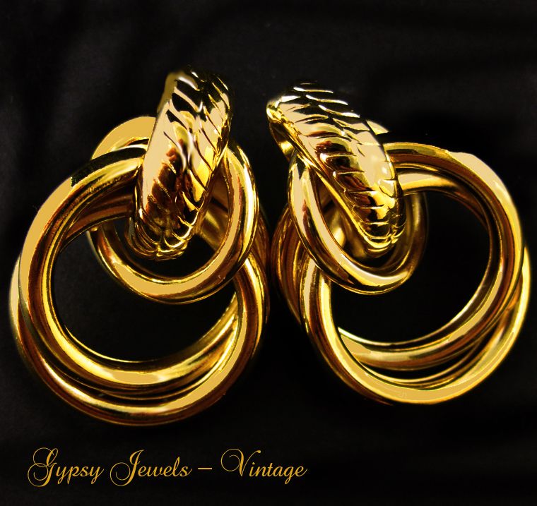 Three Golden Circles Vintage Earrings Three Golden Circles Vintage Earrings