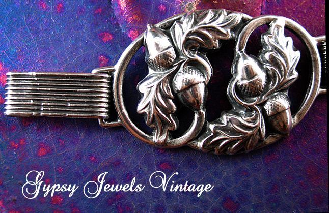 Vintage Danecraft Sterling Bracelet with Acorns and Oak Leaves. Vintage Danecraft Sterling Bracelet with Acorns and Oak Leaves.