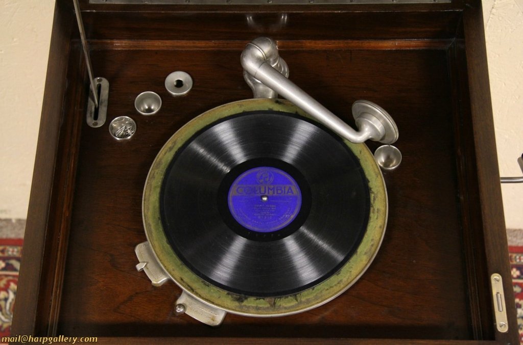 Columbia Grafonola 1915 Phonograph Record Player Columbia Grafonola 1915 Phonograph Record Player