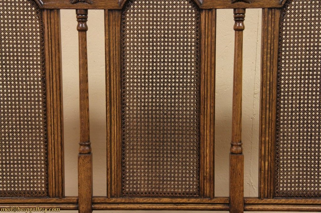 Karpen Chicago Antique 1890 Carved Oak Hall Bench or Settee Karpen Chicago Antique 1890 Carved Oak Hall Bench or Settee