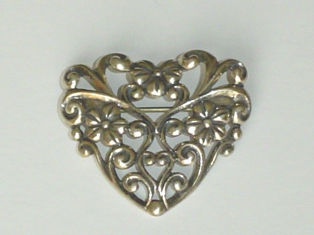 Vintage Sterling Silver Heart Brooch Vintage Sterling Silver Heart Brooch
