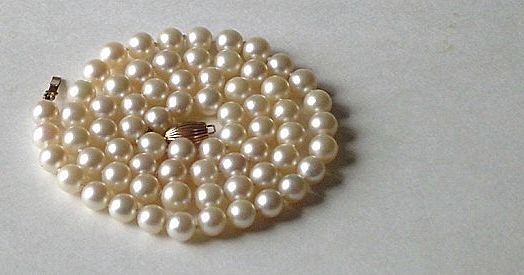 Vintage 20" Strand of 6.5mm - 7.0mm Cultured Pearl Necklace Vintage 20" Strand of 6.5mm - 7.0mm Cultured Pearl Necklace