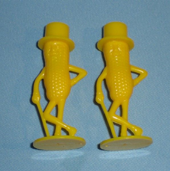 Mr. Peanut Yellow Plastic Salt and Pepper Shakers Mr. Peanut Yellow Plastic Salt and Pepper Shakers