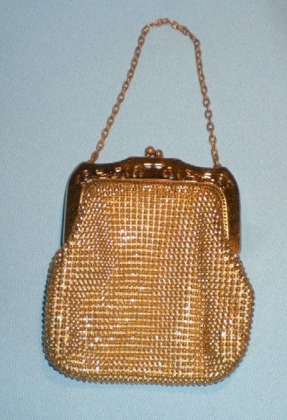 Whiting & Davis Gold-Tone Mesh Purse with Art Deco Frame Whiting & Davis Gold-Tone Mesh Purse with Art Deco Frame