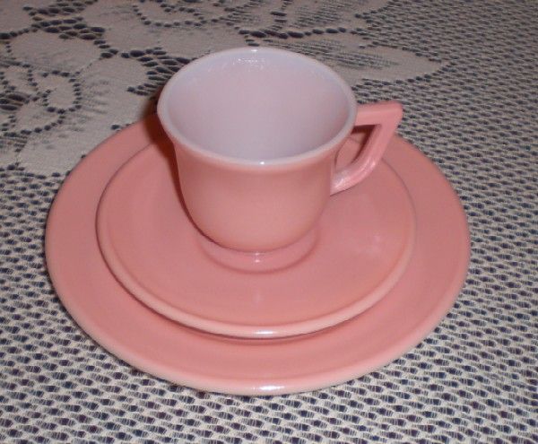 Hazel Atlas Little Hostess Child's Tea Set Hazel Atlas Little Hostess Child's Tea Set