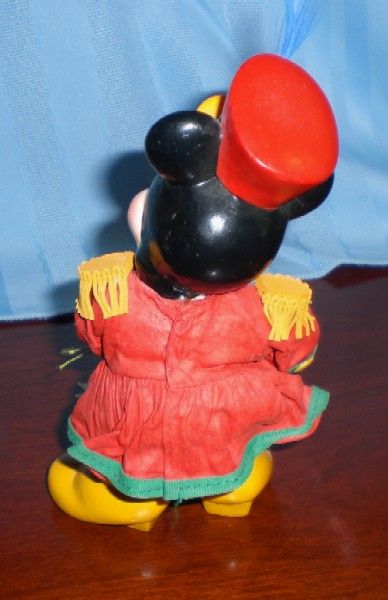 KSA Collectibles Fabriche Christmas Cymbals Player Minnie Mouse KSA Collectibles Fabriche Christmas Cymbals Player Minnie Mouse