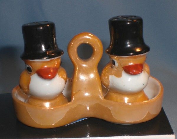 Miniature (Mini) Birds on Tray Salt and Pepper Shakers Miniature (Mini) Birds on Tray Salt and Pepper Shakers
