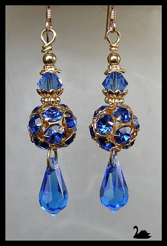 Sapphire Blue Swarovski Crystal Drop Earrings Sapphire Blue Swarovski Crystal Drop Earrings