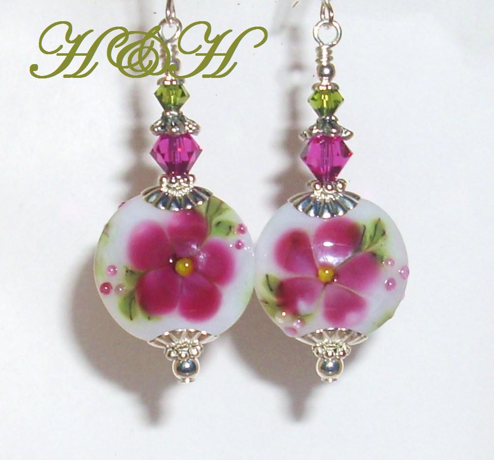 Fuchsia Floral Lampwork Earrings Fuchsia Floral Lampwork Earrings