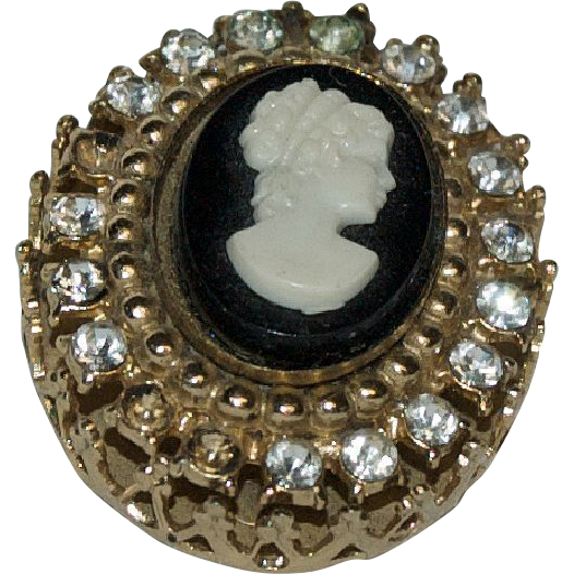 Tiny Coro signed Cameo Earrings Tiny Coro signed Cameo Earrings