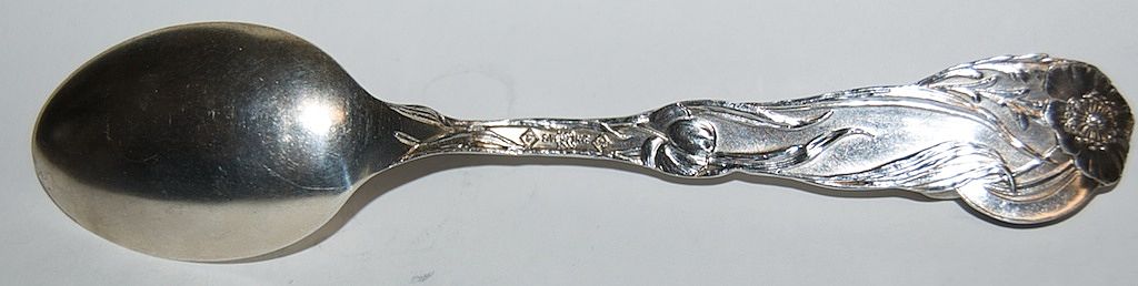 Sterling Silver Souvenir Spoon of "Avery Idaho" Sterling Silver Souvenir Spoon of "Avery Idaho"