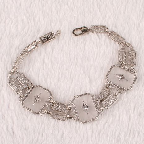 Art Deco white Gold, Diamond filigree crystal bracelet Art Deco white Gold, Diamond filigree crystal bracelet