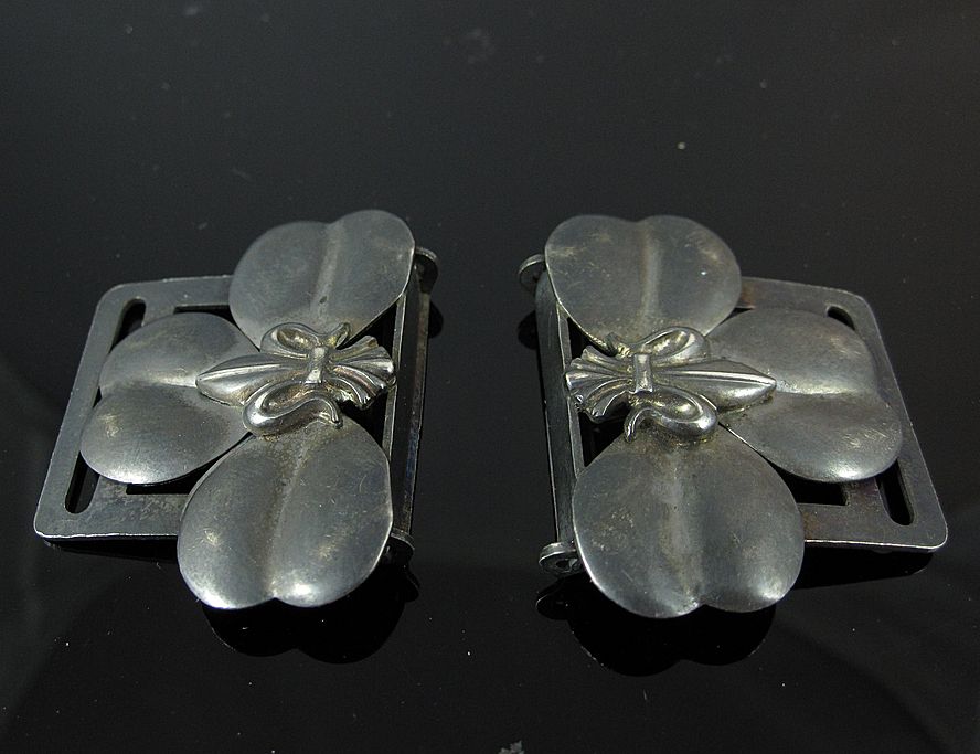 Pair of Antique Sterling Silver Belt Garter Buckles Pair of Antique Sterling Silver Belt Garter Buckles