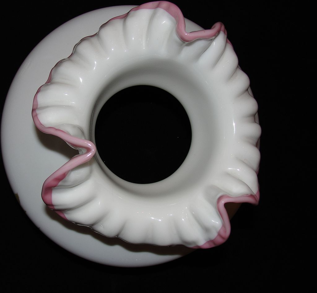 Rare Fenton Roses on Apple Blossom Crested Lamp Rare Fenton Roses on Apple Blossom Crested Lamp