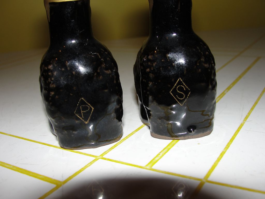 Long Necked Black Poodles Salt & pepper Shakers Long Necked Black Poodles Salt & pepper Shakers