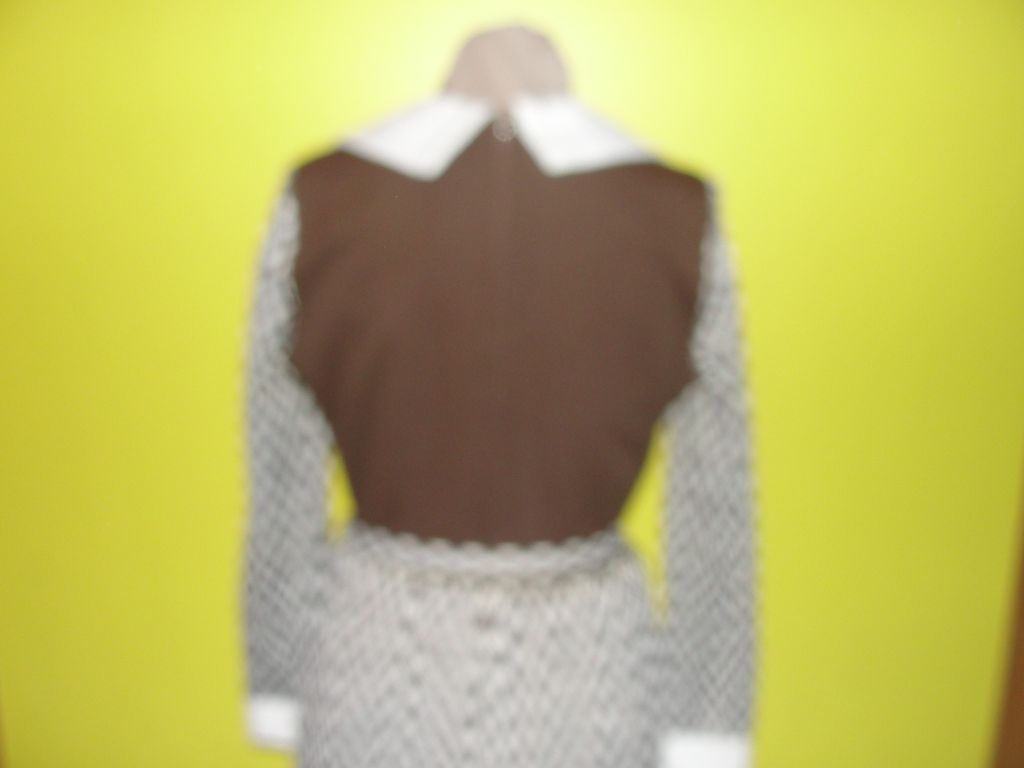 White Collar and Cuffs 70's Brady Bunch Dress White Collar and Cuffs 70's Brady Bunch Dress
