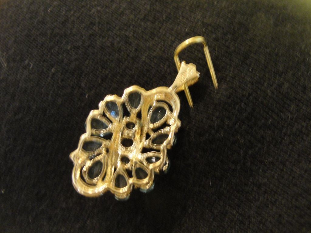 Hungry for Gold Apatite 10k Yellow Gold Pendant - Free shipping Hungry for Gold Apatite 10k Yellow Gold Pendant - Free shipping