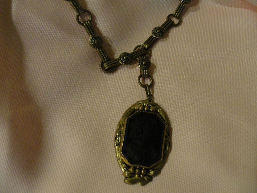 Lady in Profile Black Cameo on Fancy link Chain - Free shipping Lady in Profile Black Cameo on Fancy link Chain - Free shipping