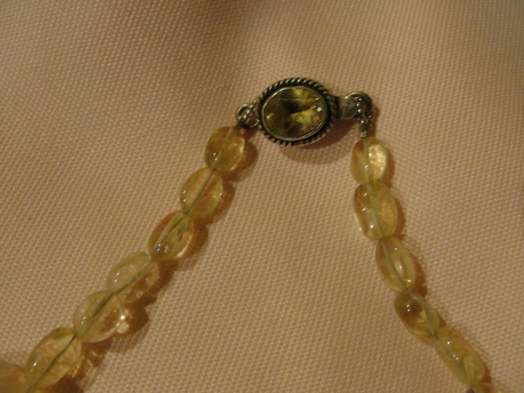 Mellow Yellow Chunky Necklace with Silver Closure - Free Shipping Mellow Yellow Chunky Necklace with Silver Closure - Free Shipping