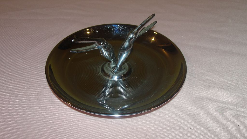 Mid Century Chrome Pincherette Bird Ashtray Mid Century Chrome Pincherette Bird Ashtray