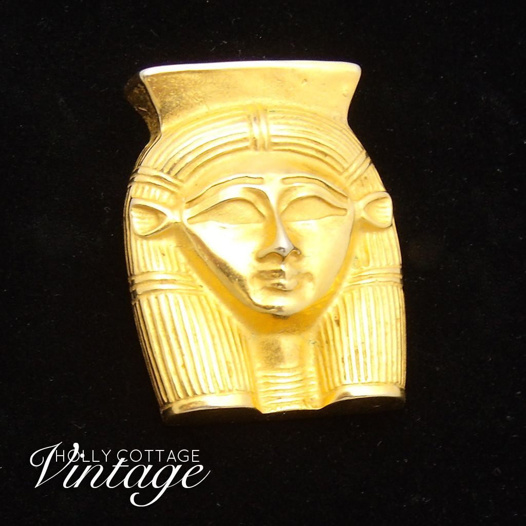 Vintage MMA Egyptian Goddess Hathor pendant/pin Vintage MMA Egyptian Goddess Hathor pendant/pin