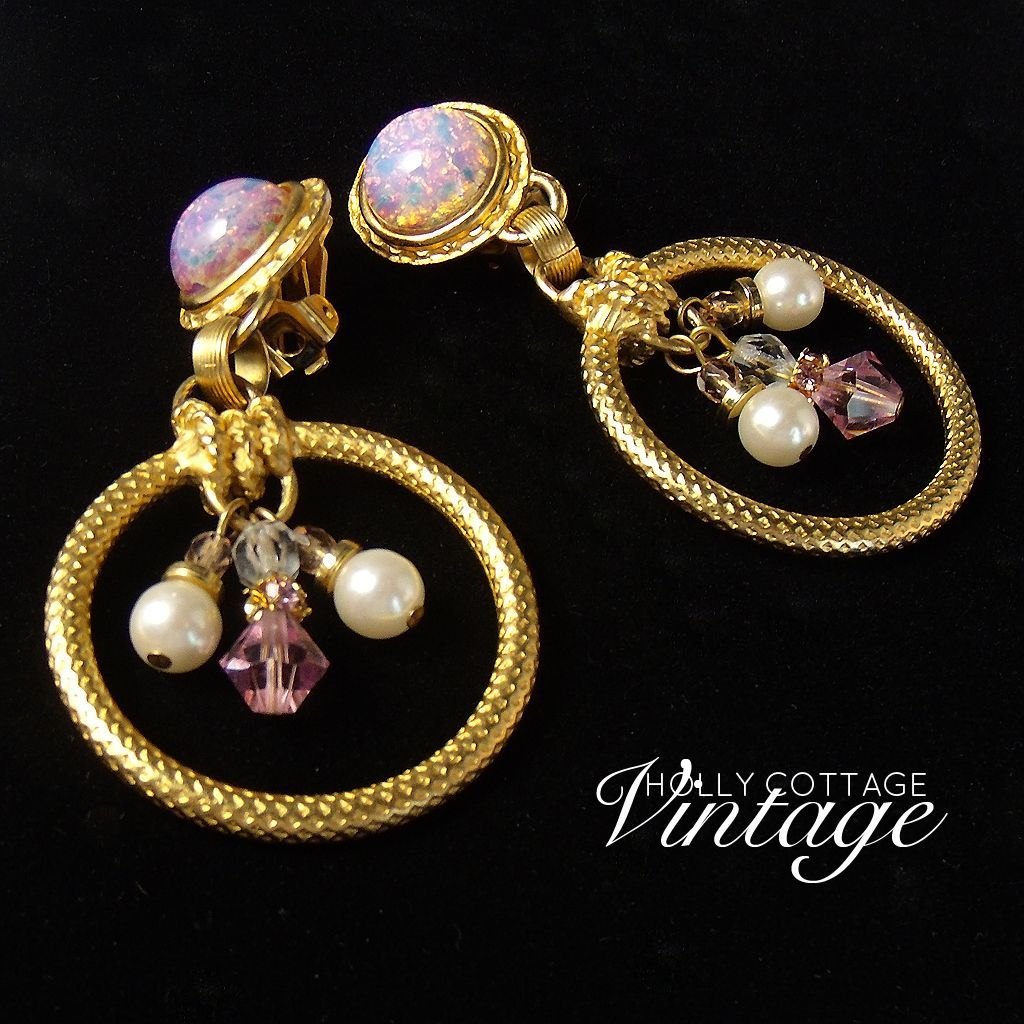 Vintage Robert Rose clip-on earrings Vintage Robert Rose clip-on earrings