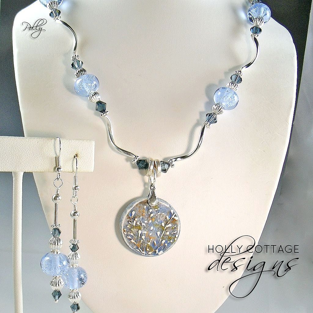 Artisan crafted pendant necklace with earrings Artisan crafted pendant necklace with earrings