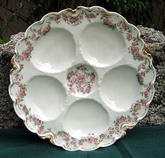 Antique Haviland Limoges Oyster Plate Schleiger 270 Rose Garlands Antique Haviland Limoges Oyster Plate Schleiger 270 Rose Garlands