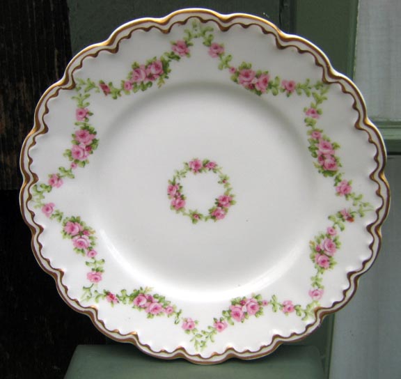 Antique Haviland Limoges Plate Schleiger 875 Roses Antique Haviland Limoges Plate Schleiger 875 Roses