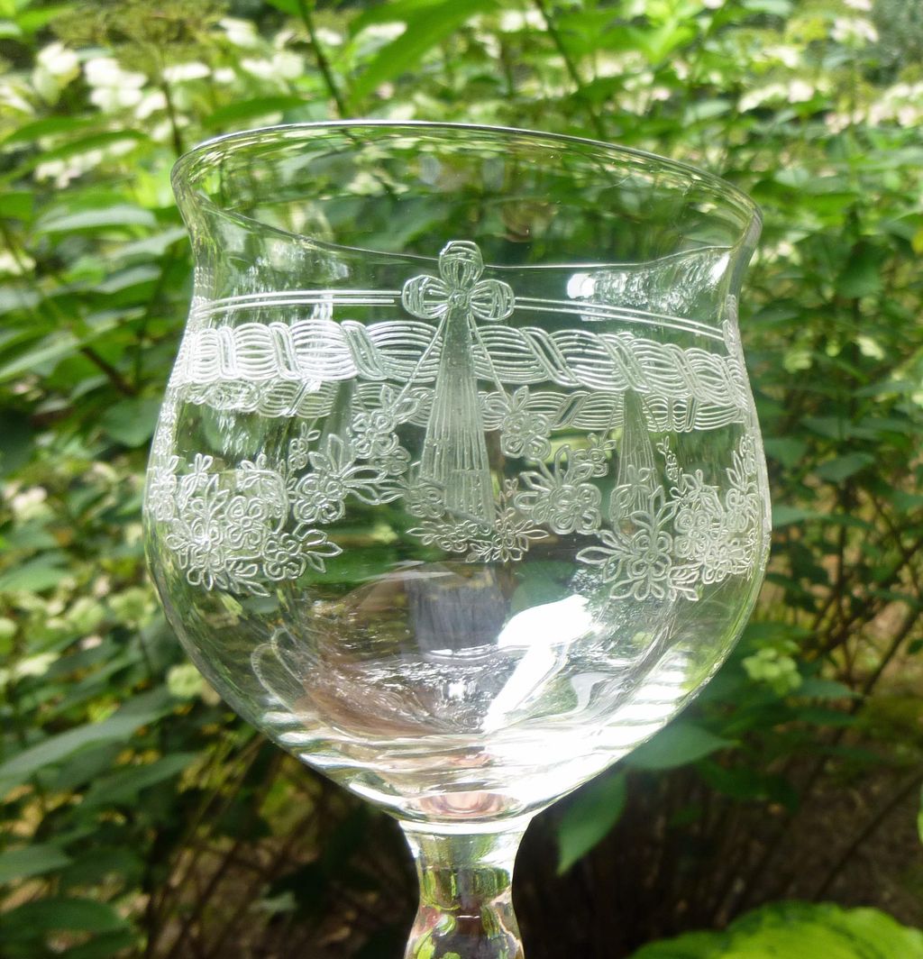 Antique Elegant Etched Optic Stem Garlands And Bows Bryce Antique Elegant Etched Optic Stem Garlands And Bows Bryce