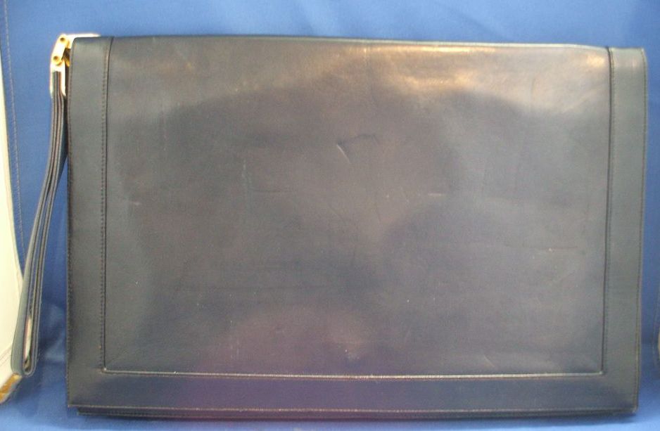 Lou Taylor Navy Blue Leather Envelope Clutch Italy Lou Taylor Navy Blue Leather Envelope Clutch Italy