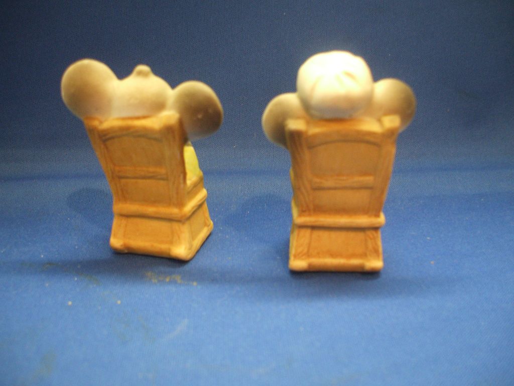 Grandpa & Grandma Porcelain Mice in Rocking Chairs Figurines Hand Painted Grandpa & Grandma Porcelain Mice in Rocking Chairs Figurines Hand Painted