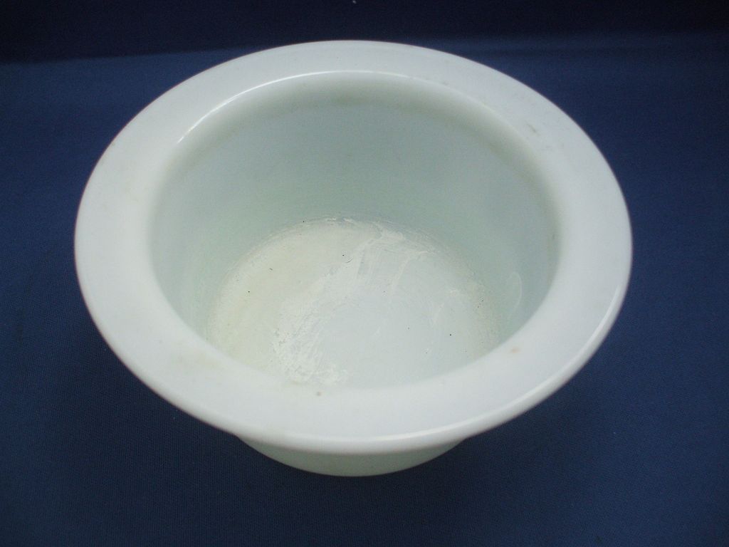 Pyrex Old Town Blue Onion Margarine Tub No Lid Pyrex Old Town Blue Onion Margarine Tub No Lid