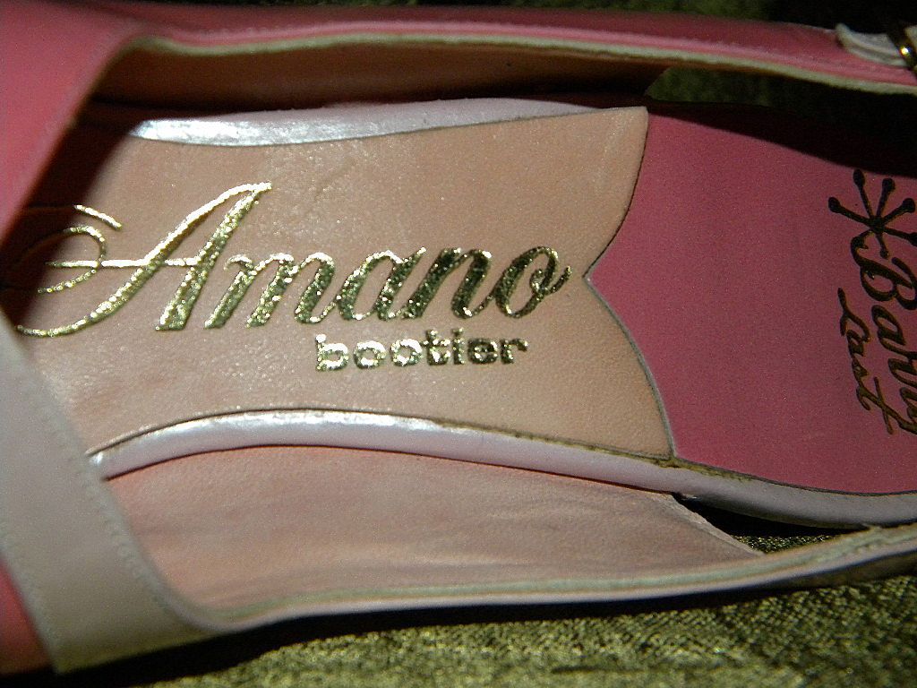Vintage Ladies Amano Pink Peep Toe Slingback Pumps 4B Vintage Ladies Amano Pink Peep Toe Slingback Pumps 4B