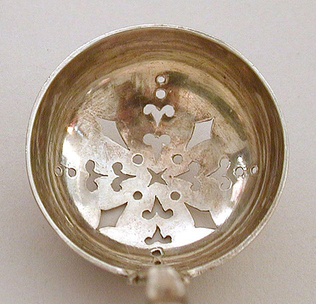 1824 George IV Sterling Sugar Sifter Ladle by Mark Hinchsliffe 1824 George IV Sterling Sugar Sifter Ladle by Mark Hinchsliffe