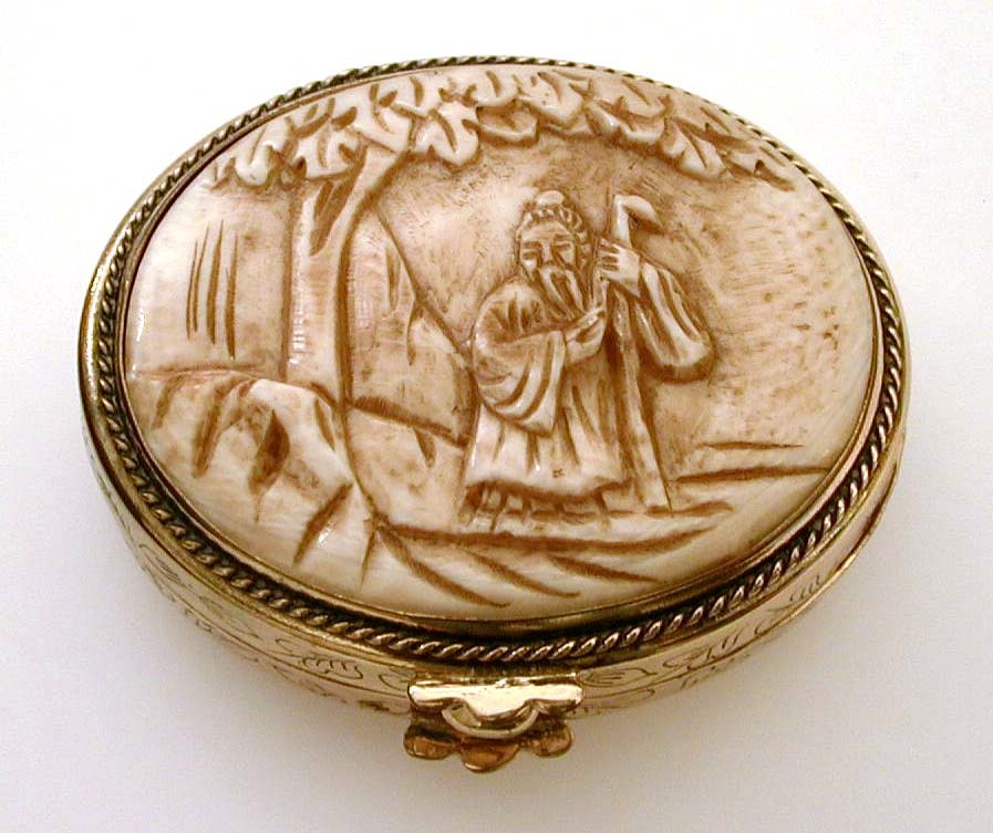 Chinese Pill or Trinket Box with Carved Ivory Lid Chinese Pill or Trinket Box with Carved Ivory Lid