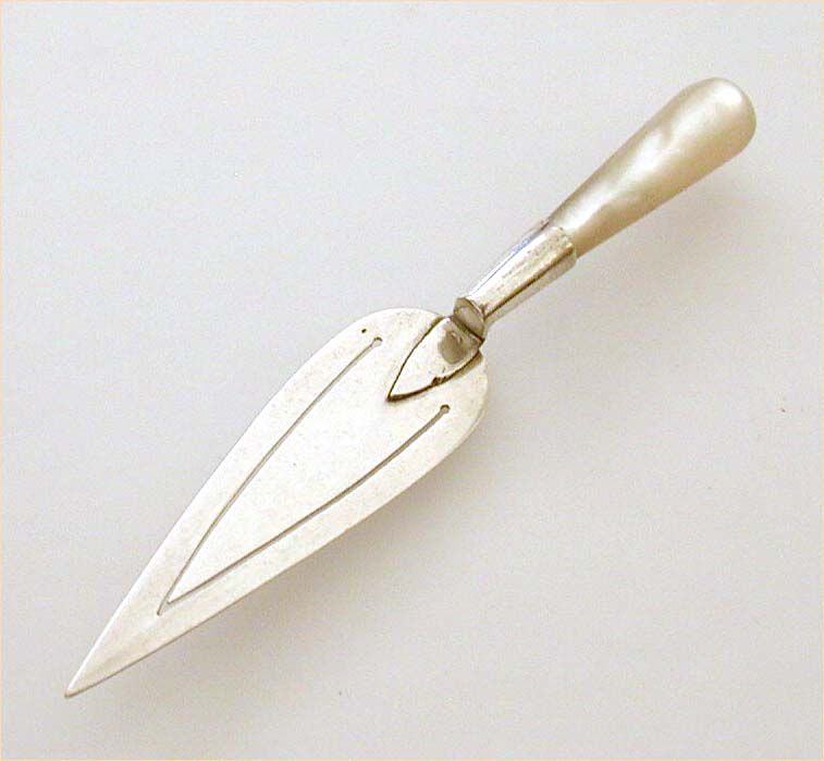 Miniature Sterling & Mother of Pearl Trowel Shaped Bookmark Miniature Sterling & Mother of Pearl Trowel Shaped Bookmark