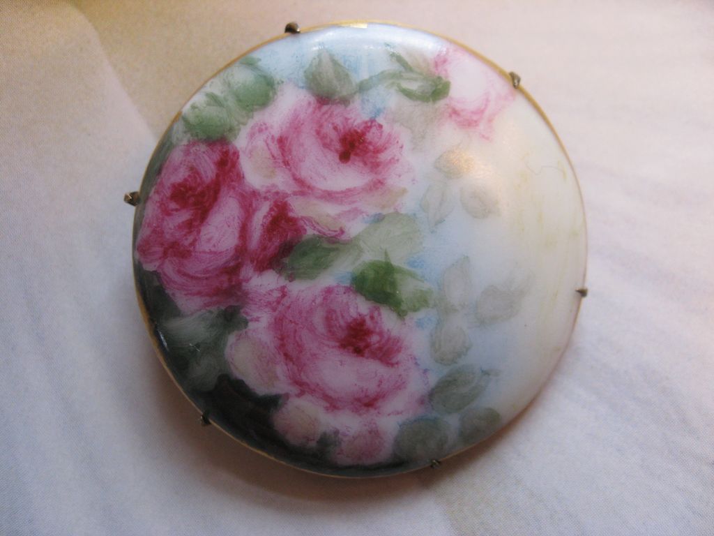 Victorian Hand Painted Porcelain Pin Victorian Hand Painted Porcelain Pin