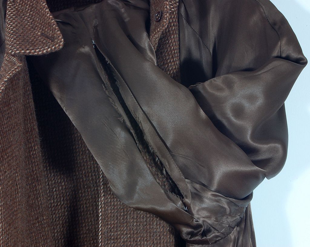 Vintage 1970's Giorgio Armani 100% Alpaca Brown Men's Coat Overcoat Topcoat Vintage 1970's Giorgio Armani 100% Alpaca Brown Men's Coat Overcoat Topcoat
