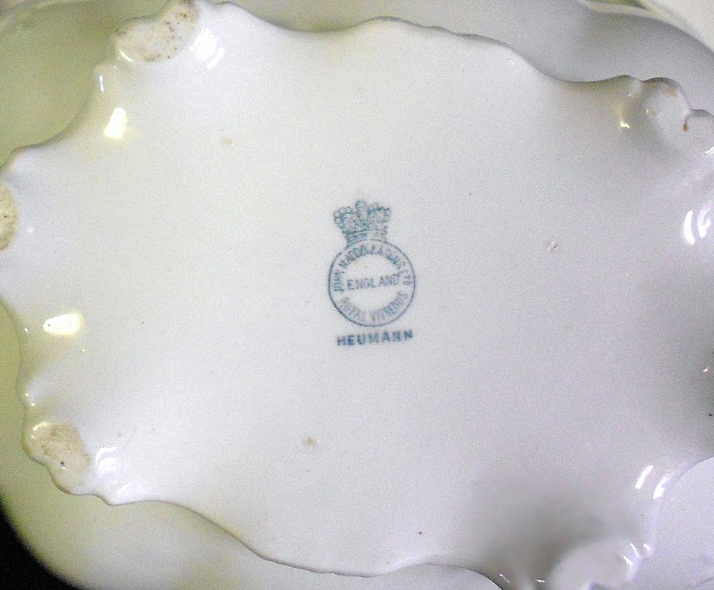 Antique John Maddock & Sons Covered Serving Bowl Heumann Antique John Maddock & Sons Covered Serving Bowl Heumann