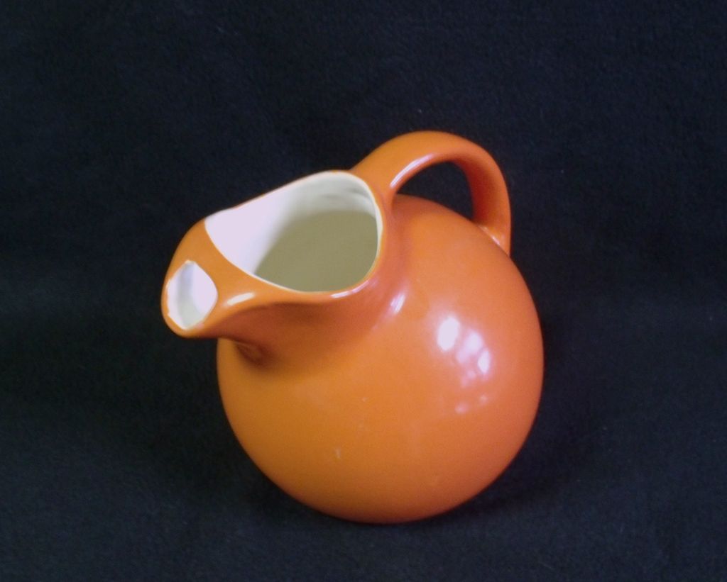 Rum Rill Red Wing Tilt Ball Pitcher Rum Rill Red Wing Tilt Ball Pitcher