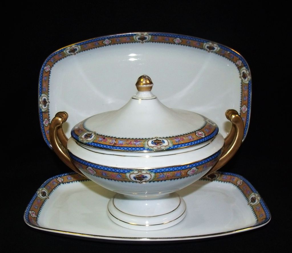 Beautiful Large China Set Czechoslovakia Transferware Beautiful Large China Set Czechoslovakia Transferware