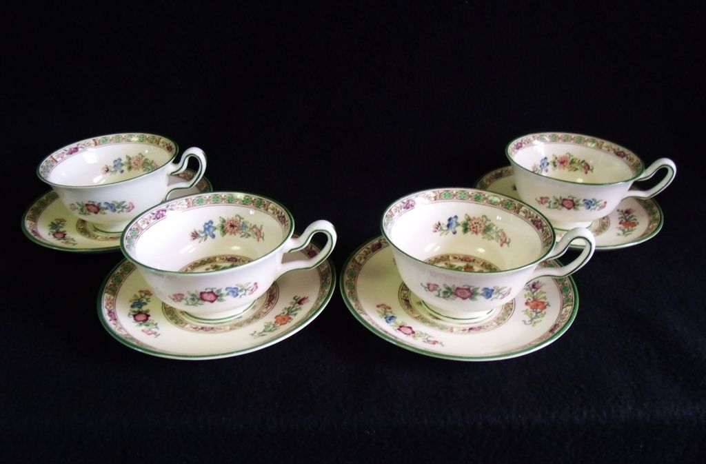 4 Cup and Saucer Sets Bideford Kutani Crane by Wedgwood 4 Cup and Saucer Sets Bideford Kutani Crane by Wedgwood