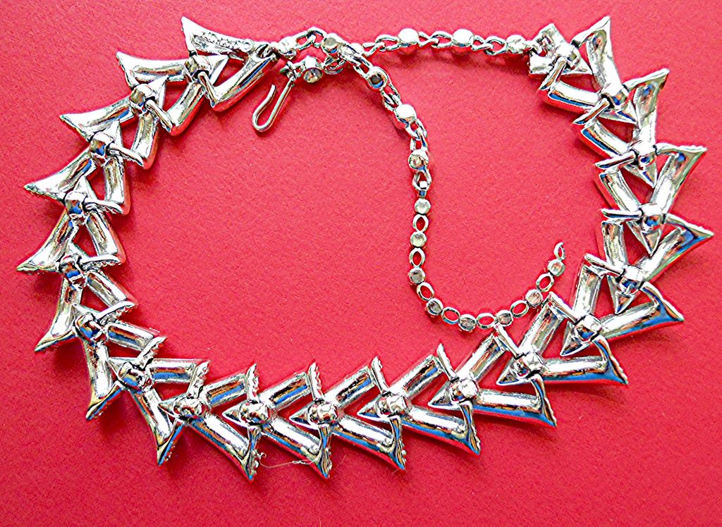 Sarah Coventry Sparkling Rhinestone Choker Necklace Sarah Coventry Sparkling Rhinestone Choker Necklace