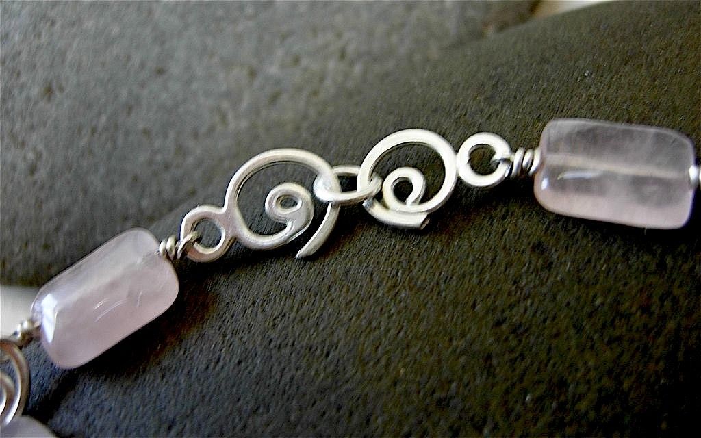 BLUSH SWIRL Rose Quartz And Argentium Silver Swirl Bracelet and Earring Set BLUSH SWIRL Rose Quartz And Argentium Silver Swirl Bracelet and Earring Set