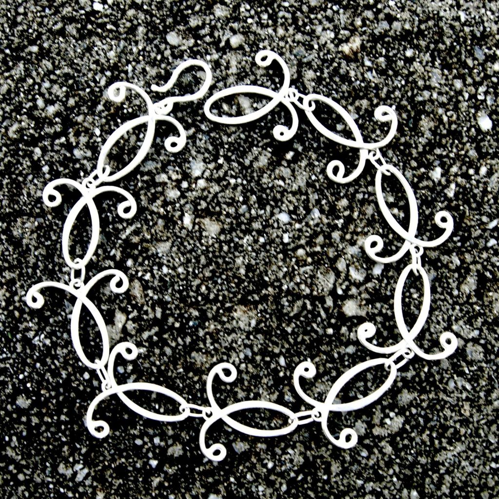 SCHOOL OF FISH Argentium Sterling Silver Bracelet SCHOOL OF FISH Argentium Sterling Silver Bracelet