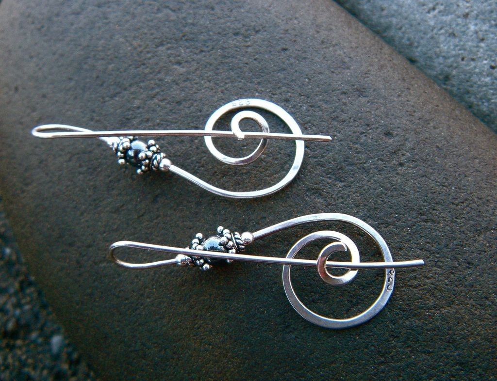 TREBLE CLEF Argentium Silver and Hematite Earring Sweater Brooch TREBLE CLEF Argentium Silver and Hematite Earring Sweater Brooch